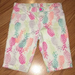 Girls pineapple shirt